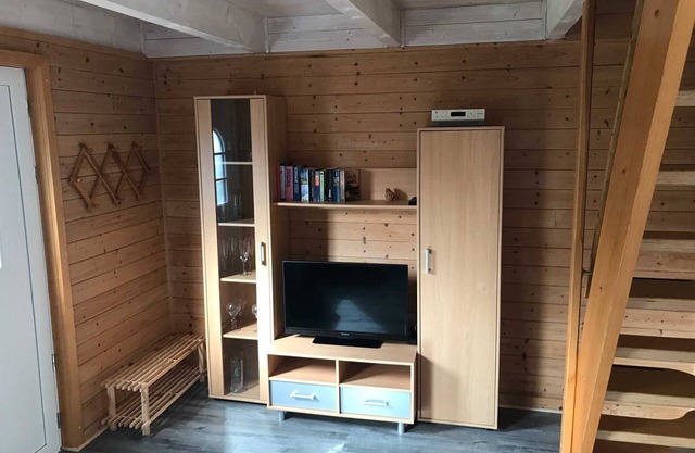 House 1 - lakesearch on Labussee