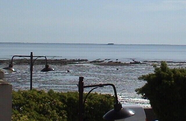 House 20 m from the sea, beach
