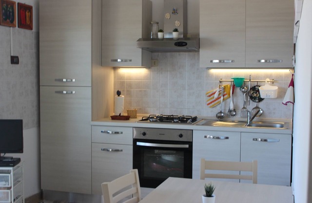 House 20 meters from the sea!