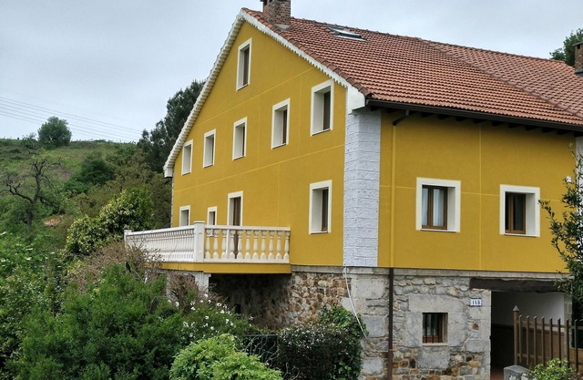 House 9 km from Santander and 6 km from Cabárceno: Casa Los Mozos