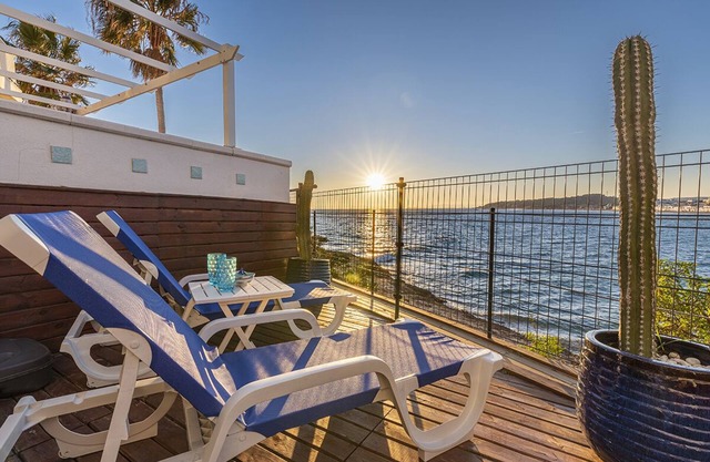 House by the Sea in Altafulla
