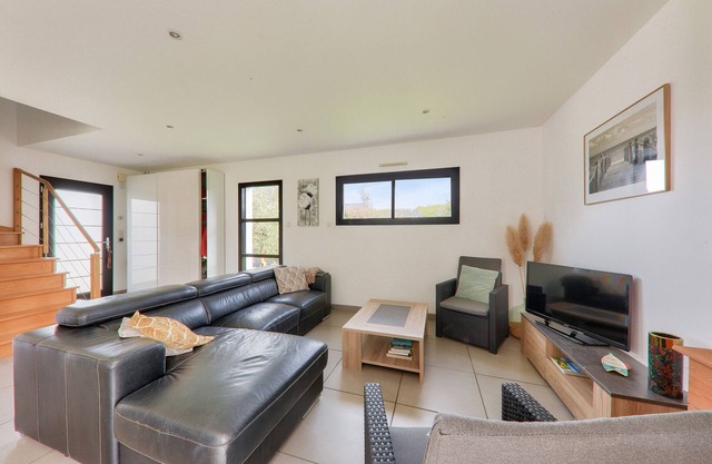 House for 6 - Garden - Near beaches