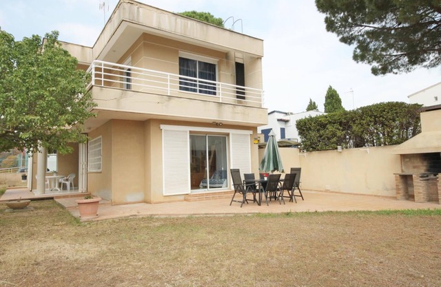 House for summer rental close to the beach