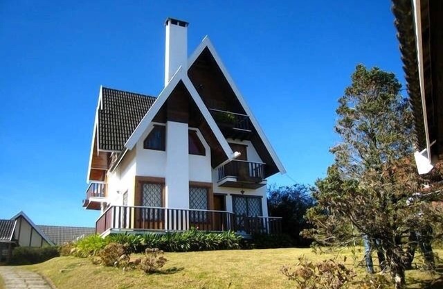House in Campos do Jordão - Alto da Vila Inglesa - 5 bedrooms