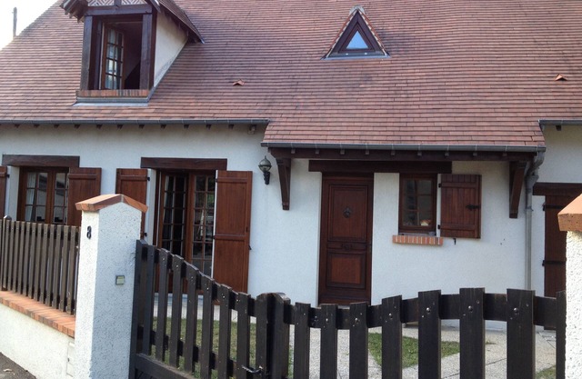 House in chouzy sur cisse with garden and jacuzzi, between Blois and Chaumont