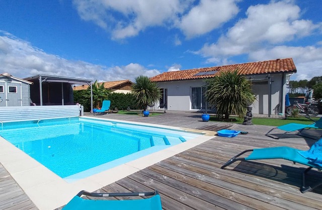 House in Escource with Garden and Forest Access