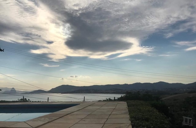 HOUSE IN ITAIPU WITH PANORAMIC SEA VIEW TO RIO DE JANEIRO