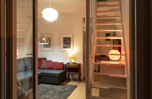 House in Joinville le Pont, duplex with its small private garden