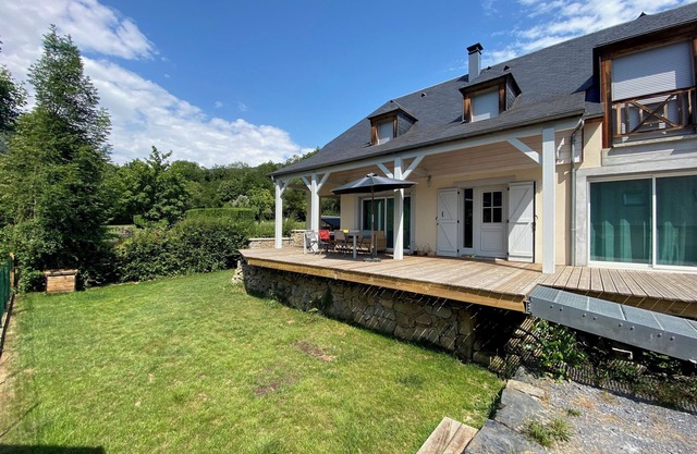 House in the heart of Val d'Azun