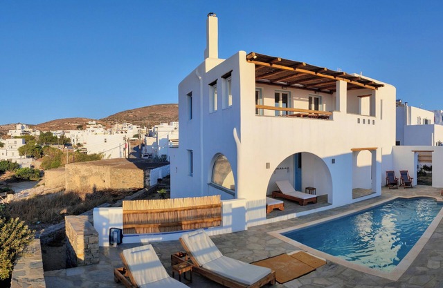 House in the village of Vivlos in Naxos