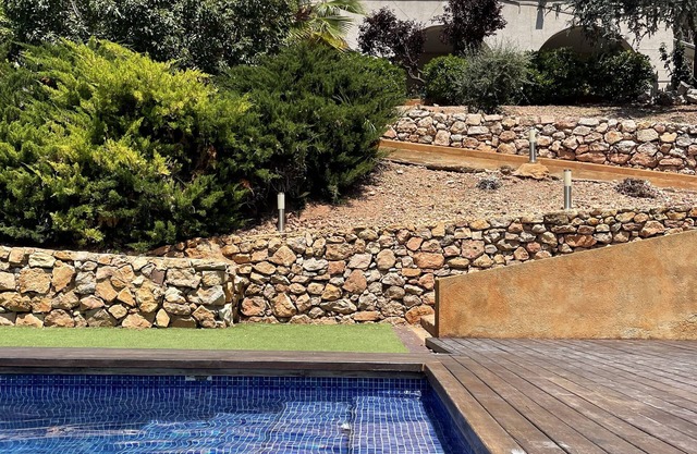 House in Vallirana (17 Km from Barcelona) with stunning mountain views