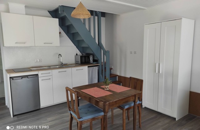 House near the beach Sainte-Marine 2 minutes walk, for 2 persons