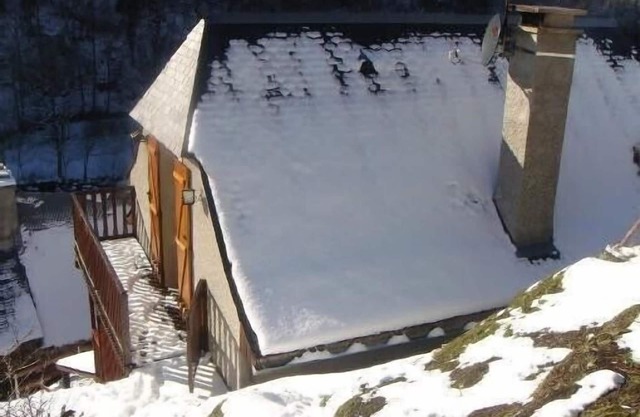 'House Nestes Valley high-end, ideal for couples BB + Alt 1000m