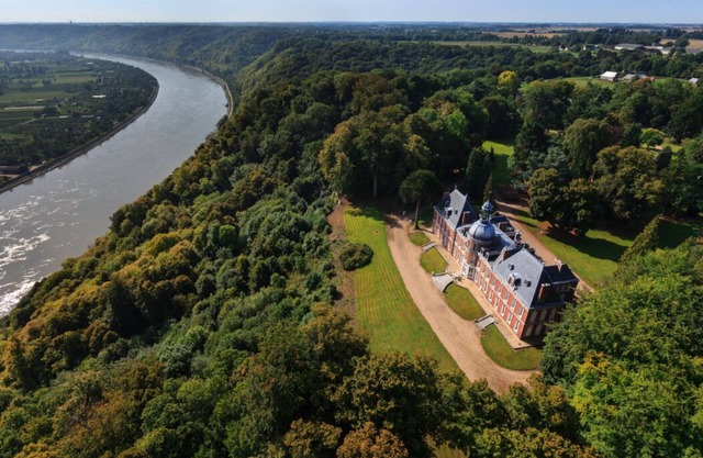 House of Friends - Landin Castle