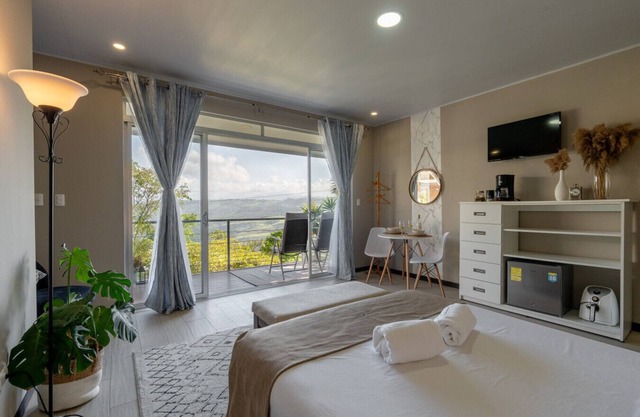 House of Turri: Suite | Views | Terrace | Jacuzzi