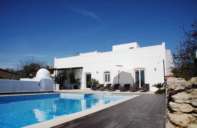 House on the hillside, sea view, private pool, large enclosed landscaped garden