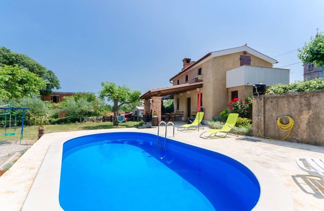 House Poljica with a pool (60992-K1) - Poljica