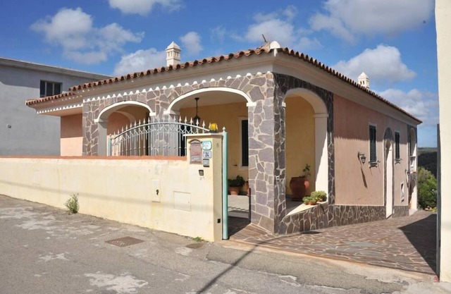 house/villa - OroseiLuxury Apartment