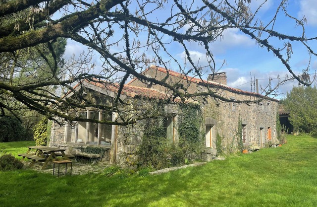 House with heated pool and spa 35 minutes from Puy du fou