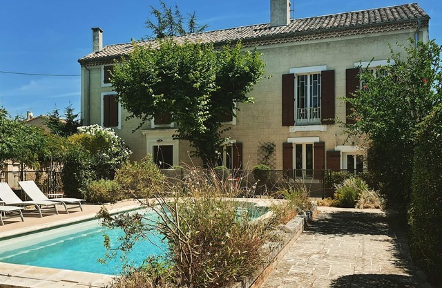 House with character in provence