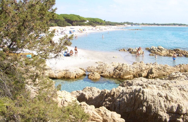 House with direct access to the beach