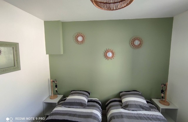 House with exceptional sea view and beaches within walking distance.