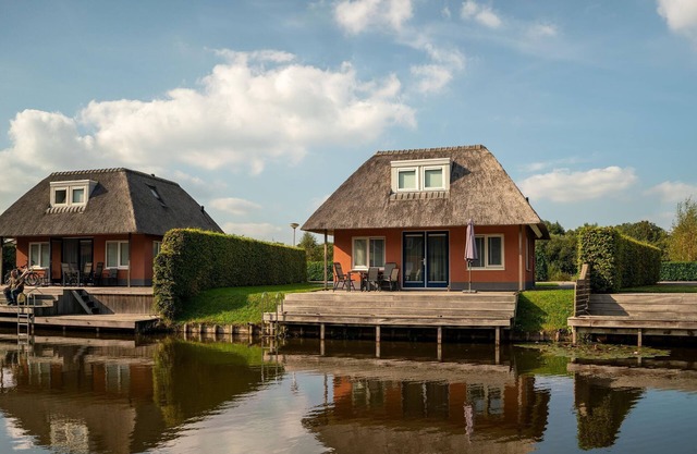 House with washingmachine near the Zuidlaardermeer