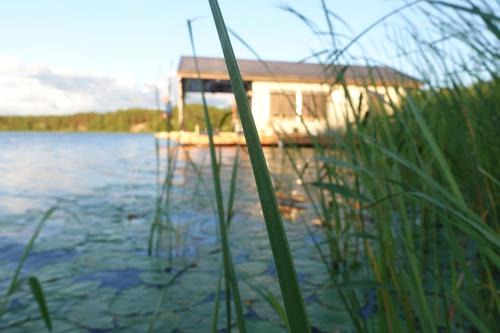 Houseboat "Upes Nams"