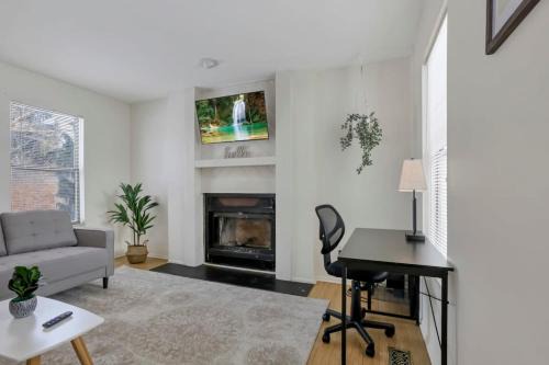 Housepitality - The Gahanna Hideaway