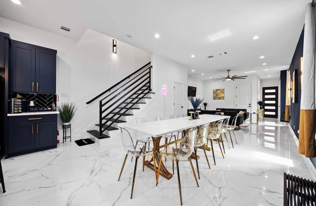 Houston Hidden Luxury Gem in the loop near NRG/Downtown