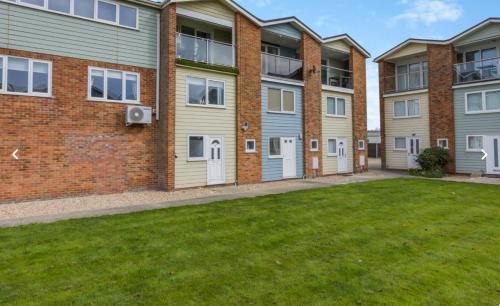 Hunny House - near Searles with lovely sea views