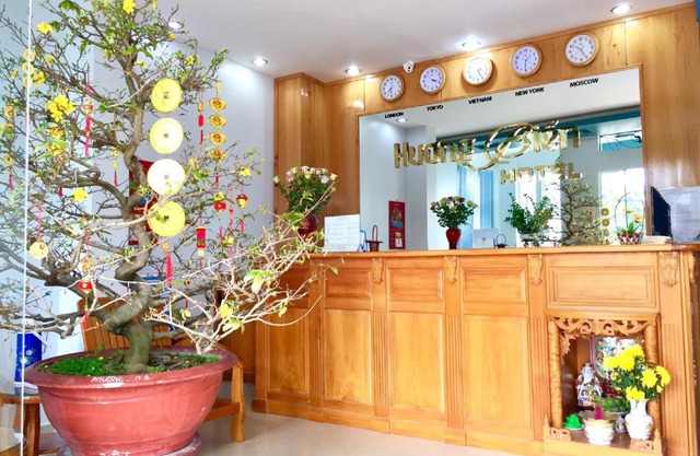 Huong Bien Hotel