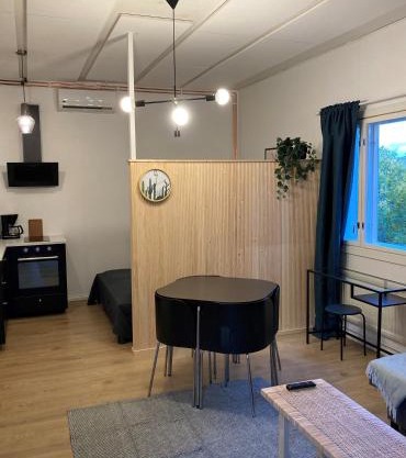 Hurmaava vierassviitti hyvällä sijainnilla!