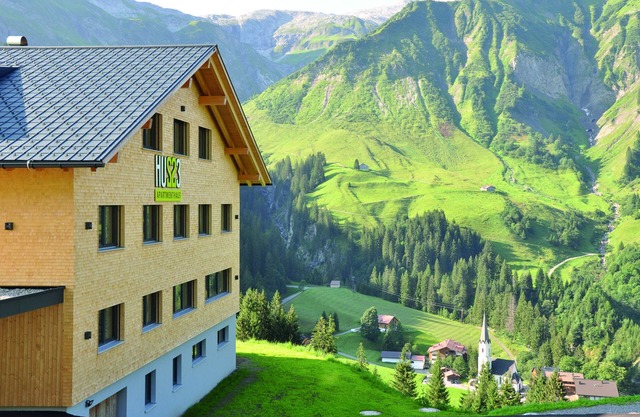 HUS 23