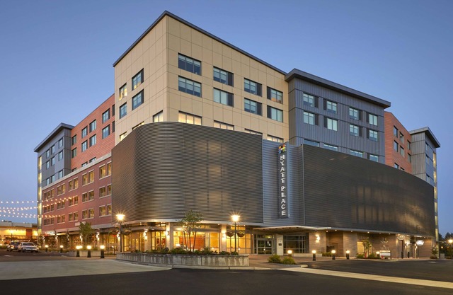 Hyatt Place Eugene/Oakway Center