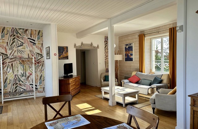 IA - Charming cottage for 4 people, swimming pool, near Royan