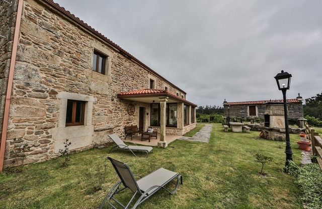 Ideal house for groups or families