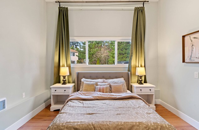 Ideal Northwest Getaway | Near Lake Washington and Seattle