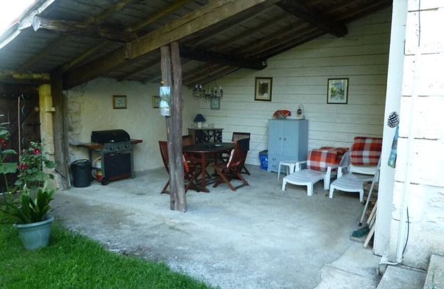 Ideal "Pied à Terre" for couple or small family without need for swimming pool
