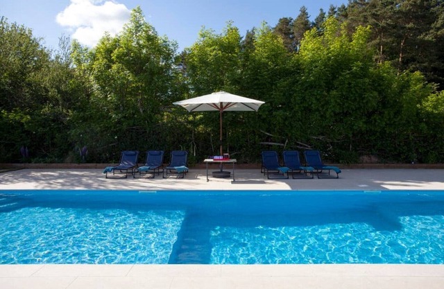 Idyllic house vast views, great for winter walks & cosy nights by open fires.