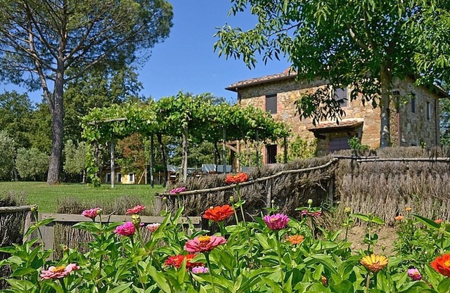 Idyllic Tuscan Villa w/Private Pool Near Arezzo, Siena and Historical Lucignano