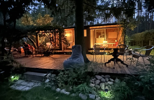 Idyllisches Refugium am See mit Eigenem Garten für Erholung und Arbeit