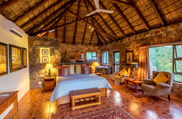 Iketla Lodge