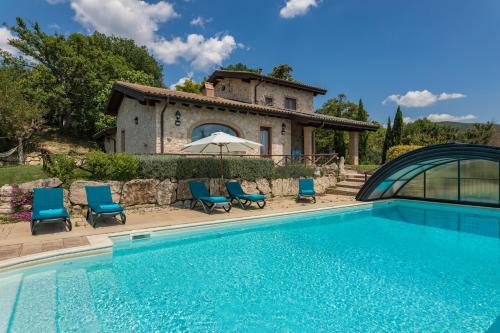 IL CASALE DEL NONNO 8&2 Emma Villas