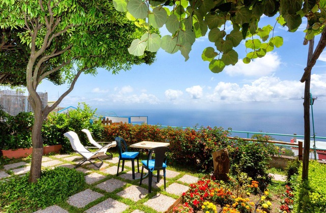 IL RIFUGIO DI ELA 'Apartment Garden.