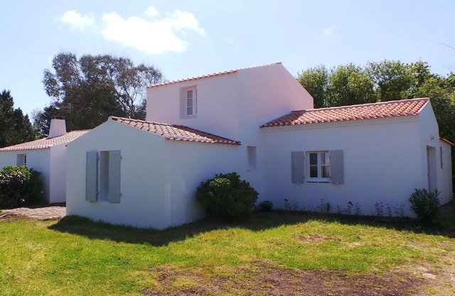 Ile d'Yeu near wild coast