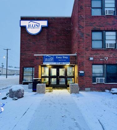 Illini Inn & Suites