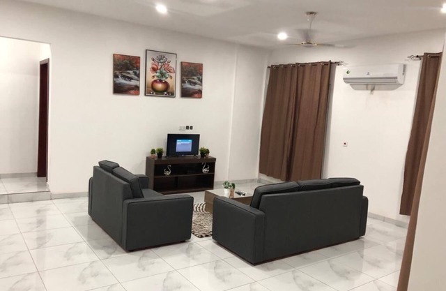 Illustrious 2-Bedroom Apt near Accra @ Victoria Grand apartments