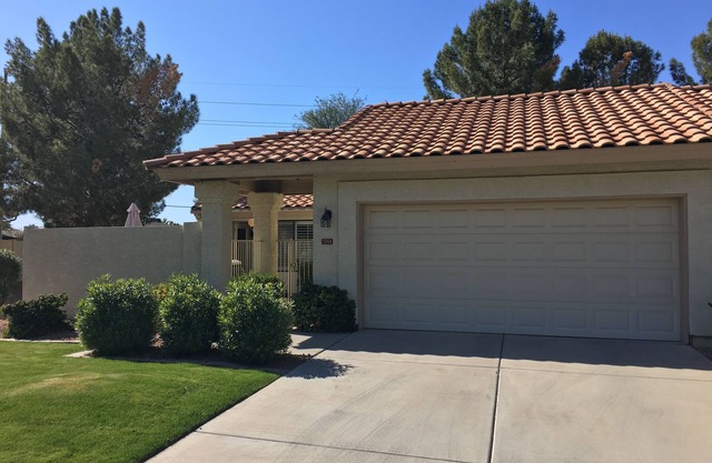 Immaculate 2bd, 2bath condo in S Tempe
