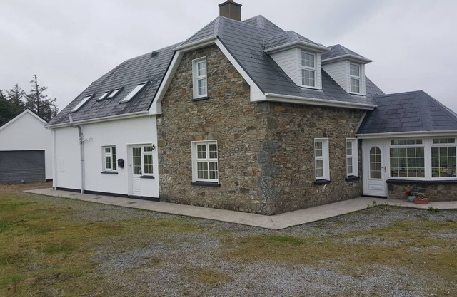 Immaculate 5-Bed House in Glin, Limerick